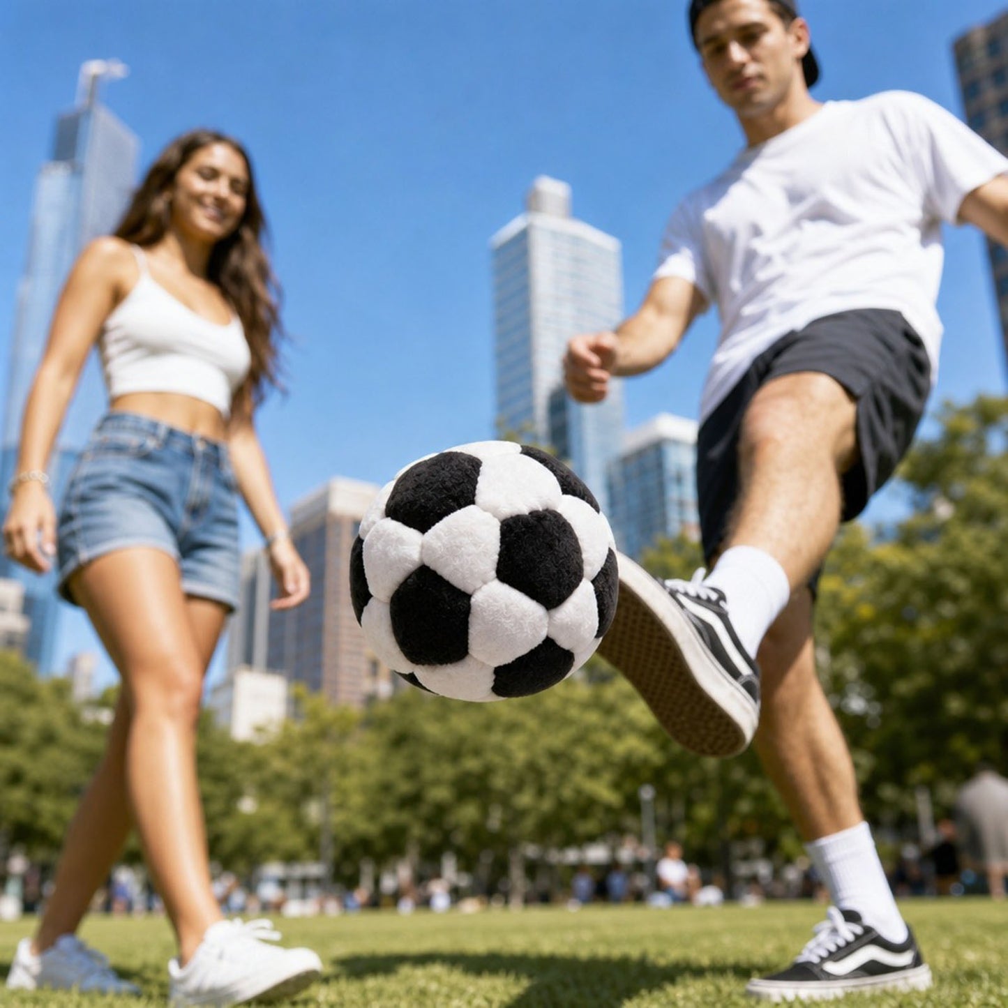 32 Panel Pro Footbag